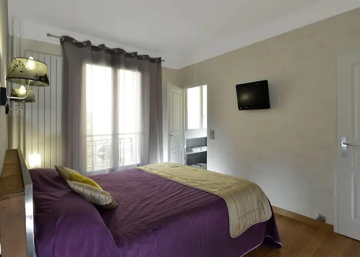 Carladez Cambronne Hotel Parijs